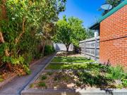 Stunning 3 Bedroom Refurbished Terrace in Prime...