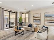 Stunning 3 Bedroom Rental House in Coveted Aveley Community