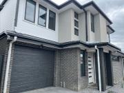 Stunning 3 Bedroom Townhouse