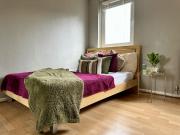 Stunning 4/5 Bedroom House near Canary Wharf