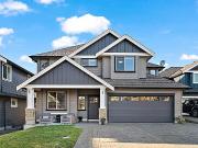 Stunning, 4 Bedroom, 2.5 Baths Upper Level House For Rent