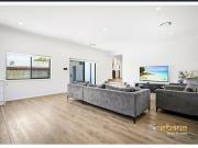 Stunning 4 Bedroom Family Home with Pool, Alfresco &...