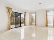 Stunning 4 bedroom home FHSZ close to all amenities