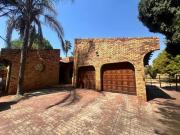 stunning 4 bedroom house on the mark.