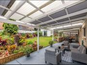 Stunning 5 Bedroom Home