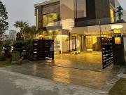 Stunning 5 Bedroom Semi Furnished Home In Prime Phase 7...