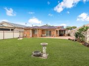 Stunning 695m2 North Facing Block Single Level...