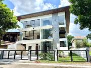 Stunning 7 Bedrooms Brand New House and Lot for Sale in...