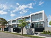 Stunning and immaculate Townhouse