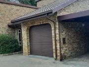 stunning and spacious 3 bedroom simp.