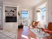 Stunning Apartment on the Castle Hill, Historic Center