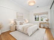 Stunning Art Deco Apartment in Prime Locale