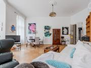 Stunning Art District Apartment with Sunny Balcony in...