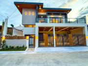 Stunning Brand New Single Attached w/ Pool for sale in...