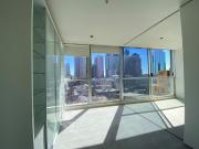 Stunning CBD Living with Spectacular Melbourne Views