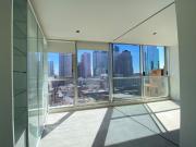 Stunning CBD Living with Spectacular Melbourne Views