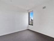 Stunning Central Box Hill Apartment!