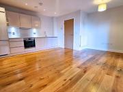 Stunning city centre unfurnished 1 bed apartment w