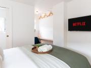 Stunning cosy flat near 02, Canary Wharf!, Excel