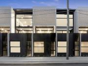 Stunning designer townhouse!