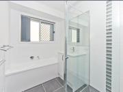 Stunning Family Entertainer facing parkland