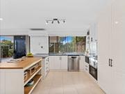 Stunning Family Heaven in Sought After Carina Heights...