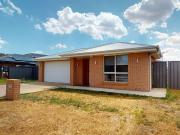 Stunning Family Home in Yarrawonga Estate