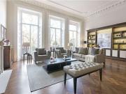 Stunning first floor three bedroom flat beautifully...