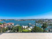 STUNNING FIVE BEDROOM FAMILY HOME IN PRESTIGIOUS HUNTER HILL