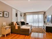 Stunning Four Bedroom House With Air Conditioning