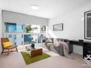 Stylish Two Bedroom Woolstore Apartment in the Heart of...