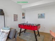 STUNNING: FULLY FURNISHED 2 BEDDER – CLOSE TO WESTFIELDS...