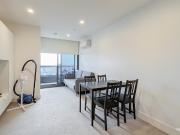 Stunning Fully Furnished 2 Bedroom Apartment with...