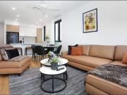 Stunning, Fully Furnished, Top Floor Apartment in Isle...