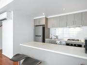 Stunning Fully Furnished Townhouse in CBD