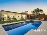 Stunning Fully Renovated Home with Exceptional Indoor &...