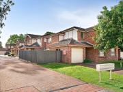 Stunning, Great Value Townhouse For Lease In Prime Location