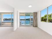 STUNNING HARBOUR VIEW APARTMENT IN PRIME DARLING POINT...
