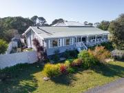 Stunning Home Close to the Beach