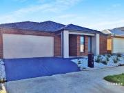 “Stunning Home in Upper Point Cook”