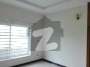 Stunning House Is Available For rent In Bahria Town...