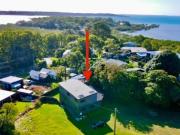 Stunning huge home, lovely location