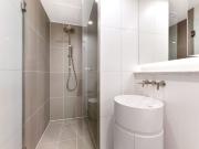 Stunning Level 57 Sky Residence with Panoramic City...