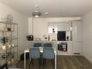 Stunning Luxury One Bedroom Flat – Royal Docks / S