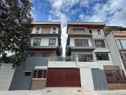 Stunning Modern Contemporary 4 storey Townhouse in...