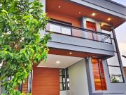 Stunning Modern Contemporary House and Lot for Sale in...