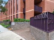 Stunning Modern One Bedroom Apartment in Prime Location