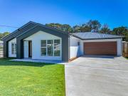 Stunning New 3 Bedroom Home