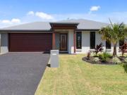 STUNNING NEW HOME & LAND ON A 620M2 PARK FRONTAGE ALLOTMENT!