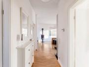 Stunning Penthouse Apartment with Fireplace & Panoramic...